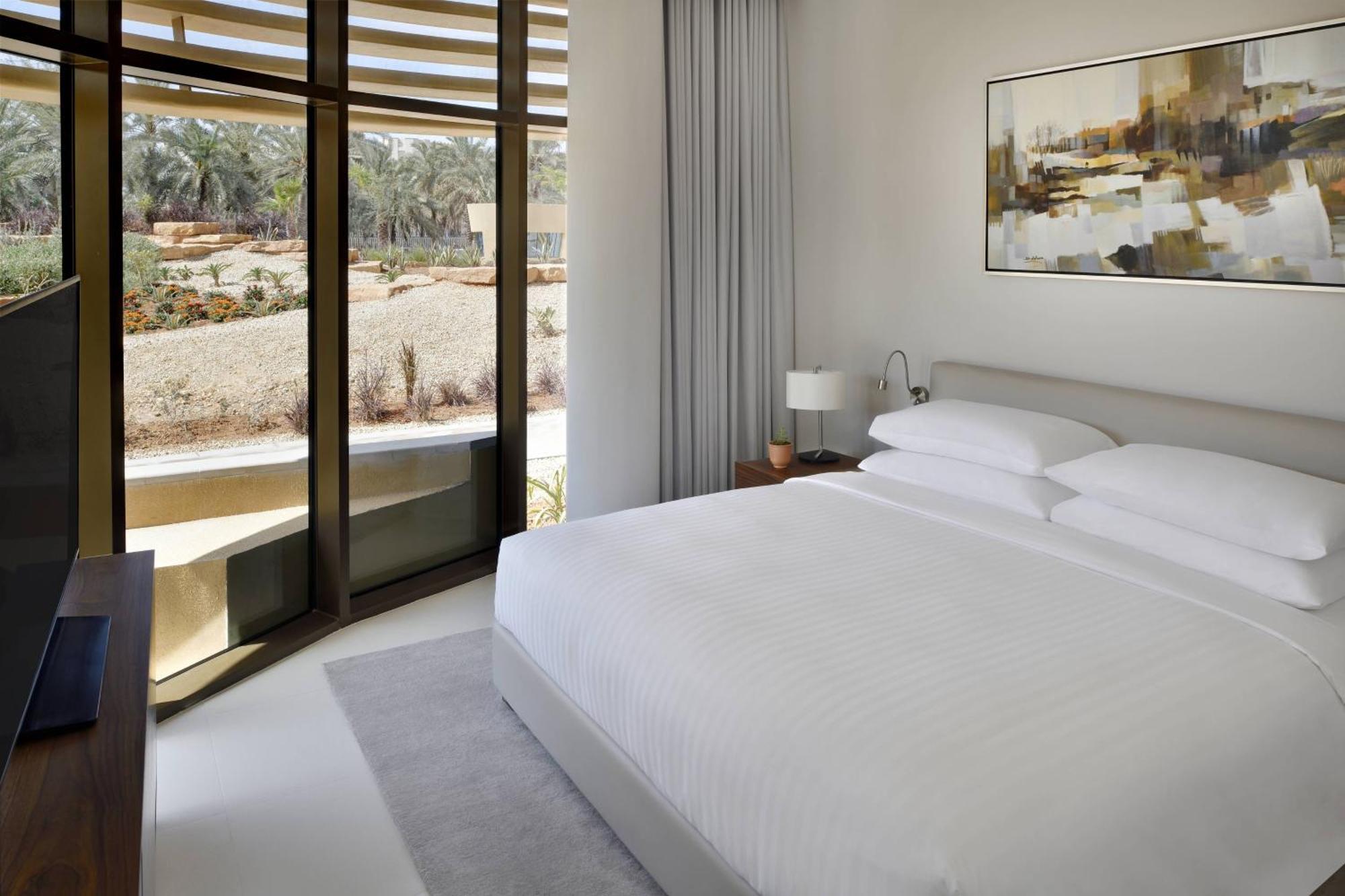 Diplomatic Quarter - Marriott Executive 5* Riyadh