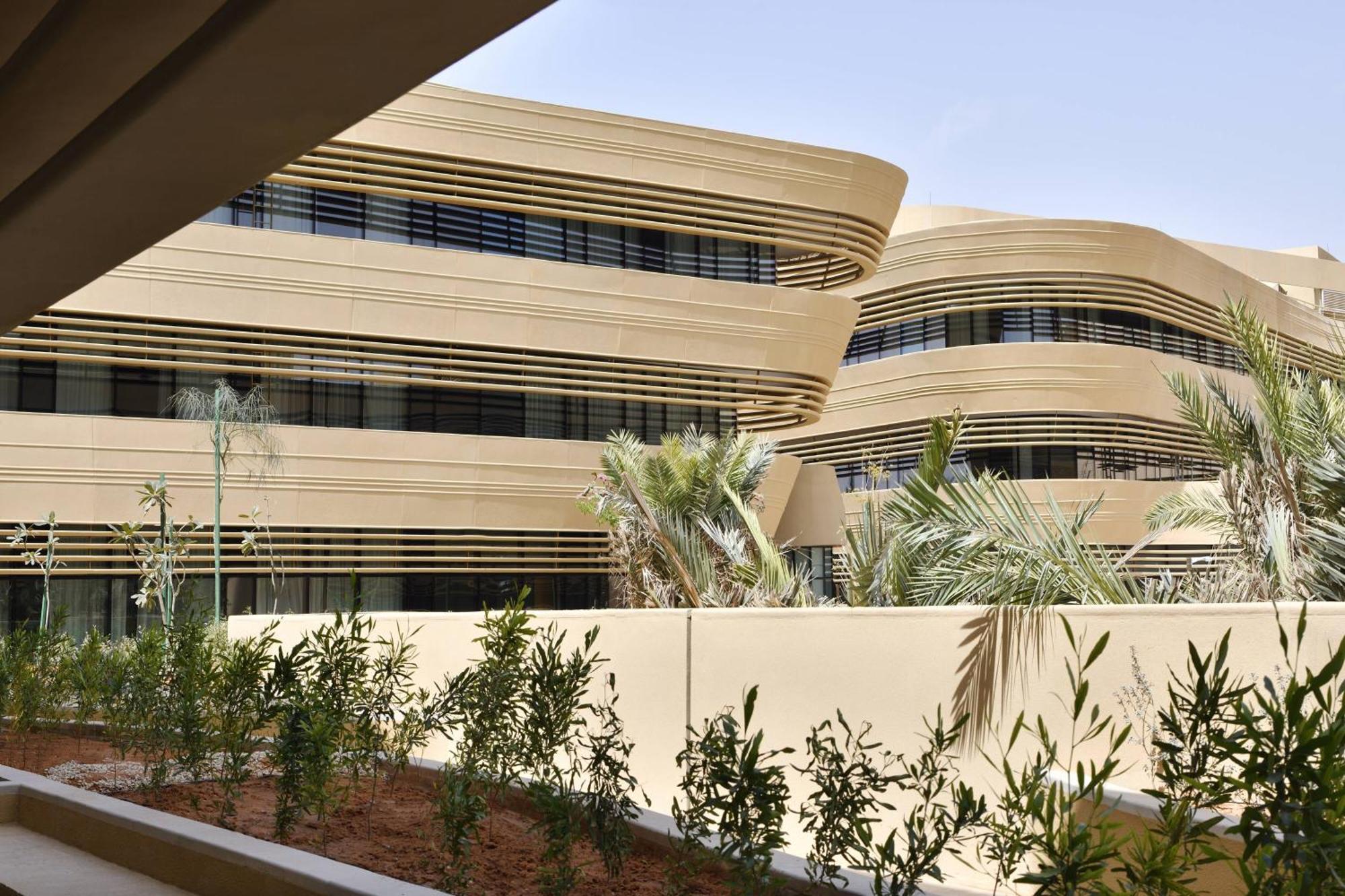 Diplomatic Quarter - Marriott Executive Hotel 5*