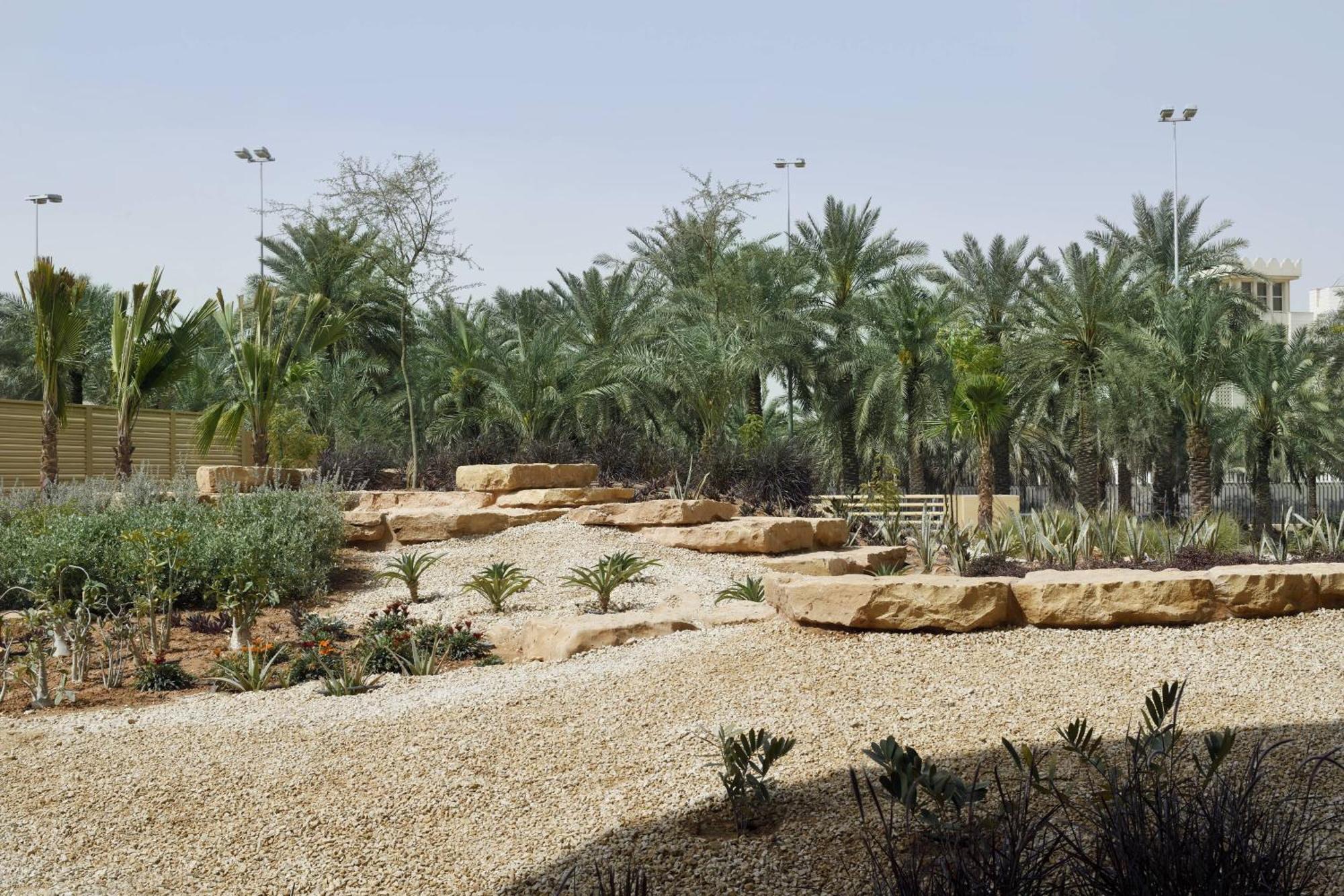 Hotel Diplomatic Quarter - Marriott Executive 5*